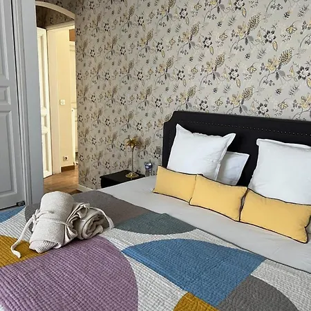 Maison Douce Bed & Breakfast 4*