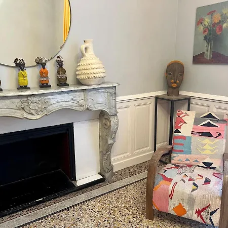 Bed & Breakfast Maison Douce Arles
