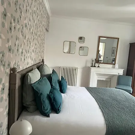 Maison Douce Bed & Breakfast 4*