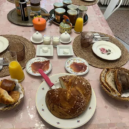Maison Douce Bed & Breakfast