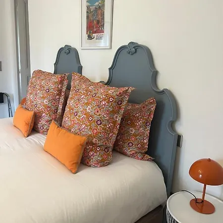 Maison Douce Bed and Breakfast Αρλ